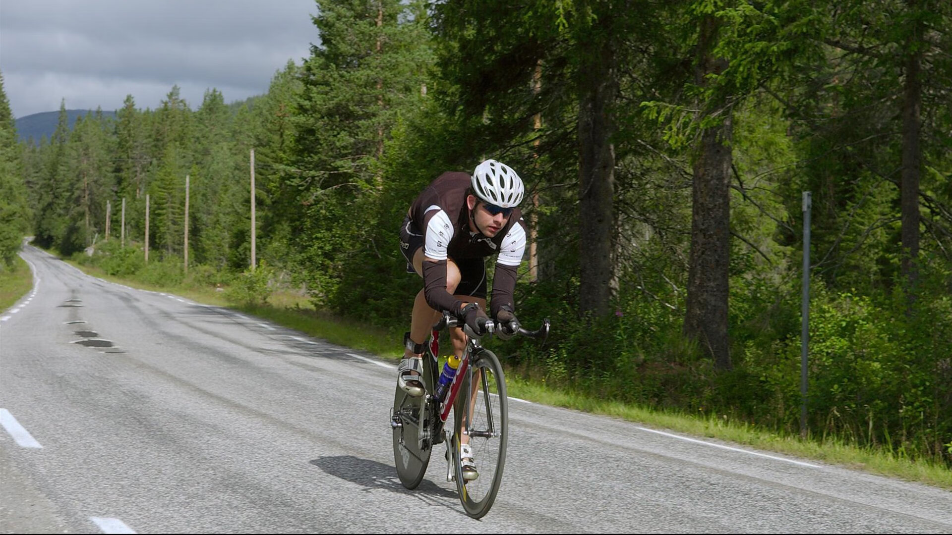 德布劳内刷新里程碑，俄克拉荷马城雷霆决赛力克明尼苏达森林狼，晋级概率达60％的简单介绍